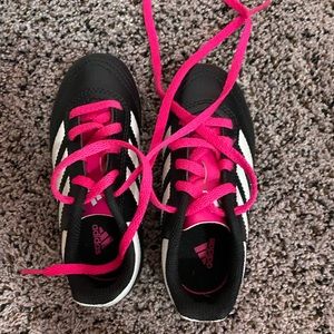 Adidas Soccer kleets size 10.5